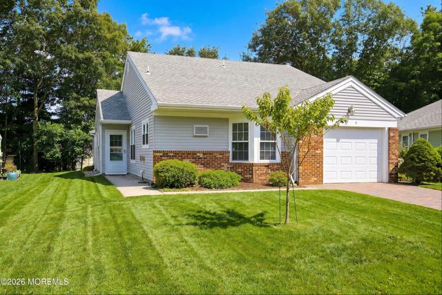 9 Dove Tree Court, Barnegat