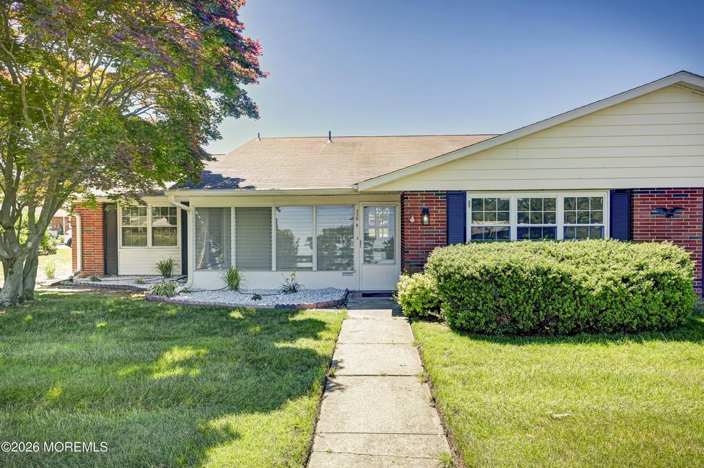 330 Canterbury Court A, Lakewood