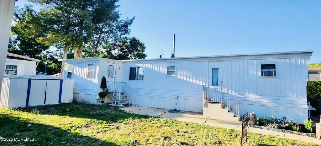 7 Grace Lane, Howell