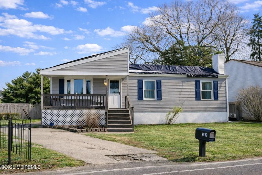 964 Center Street, Little Egg Harbor