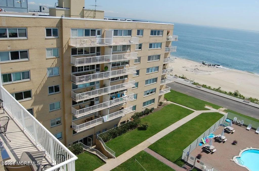 385 Ocean Boulevard 2d, Long Branch