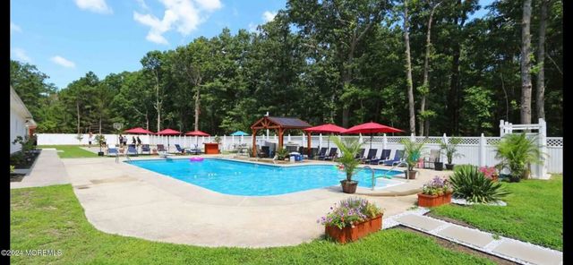 109 Cates Road, Egg Harbor Twp