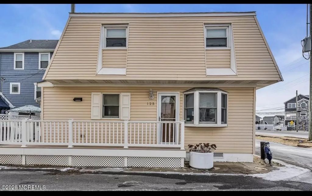 125 Throssell Road, Lavallette