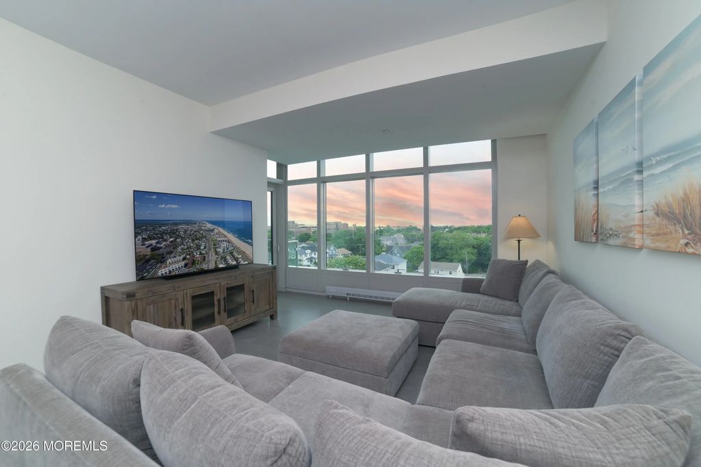 15 Morris Avenue 525, Long Branch