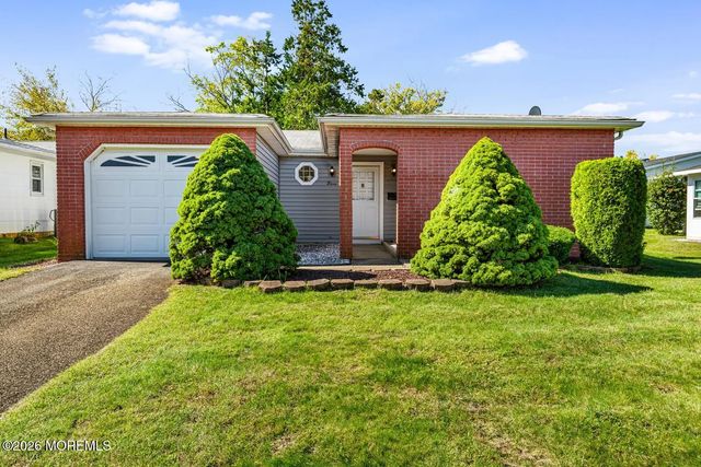 11 Brooke Road, Brick