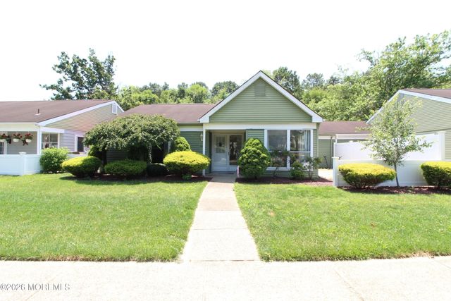 680b Huntington Drive, Manchester