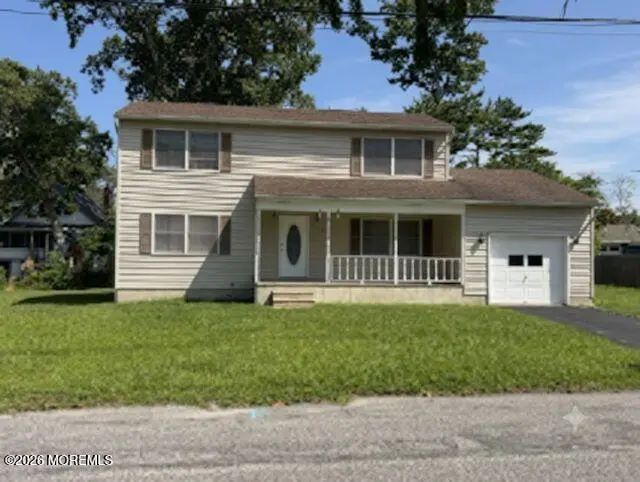 641 Ship Avenue, Beachwood