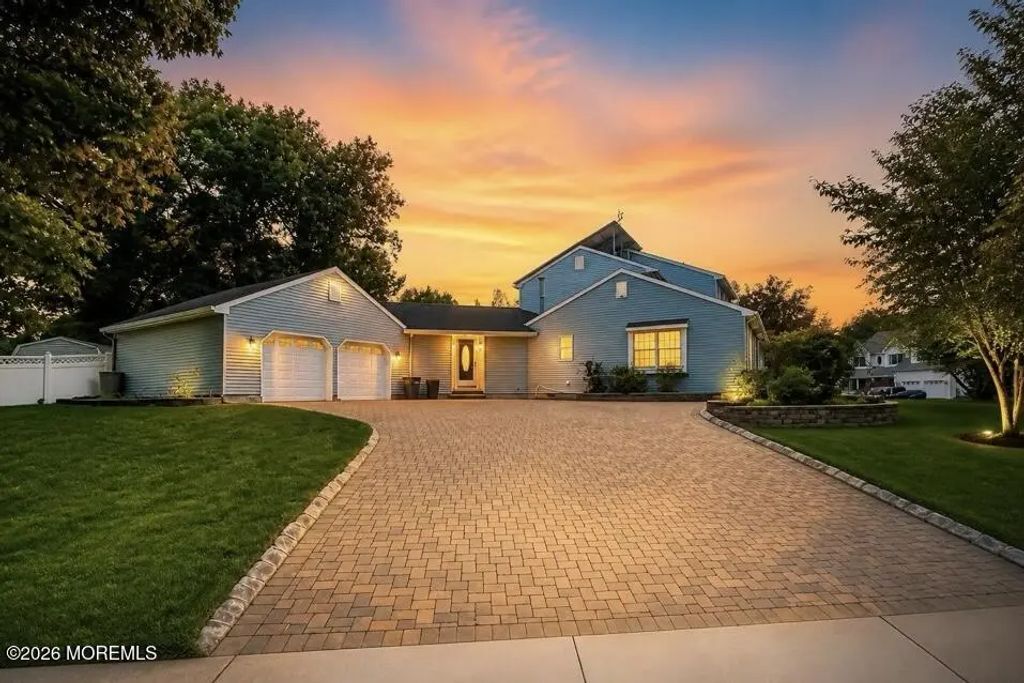 705 Princeton Road, Lanoka Harbor