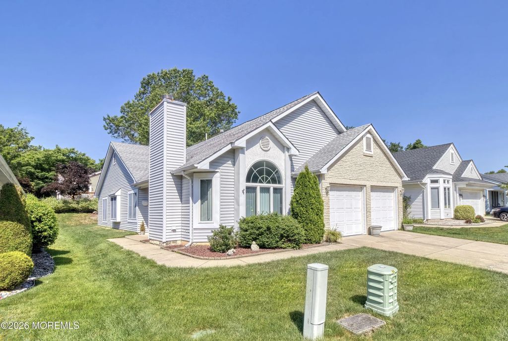 2222 Beltane Road, Toms River