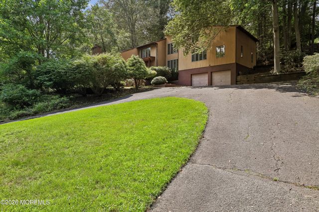 23 Ashley Drive, Holmdel