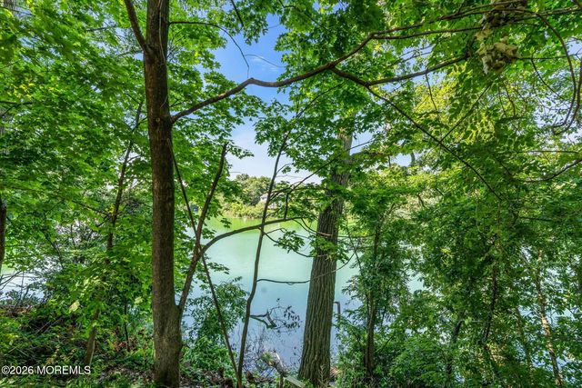 8 Johnson Avenue, Matawan