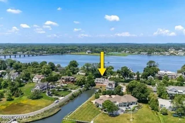 68 Gooseneck Point Road, Oceanport