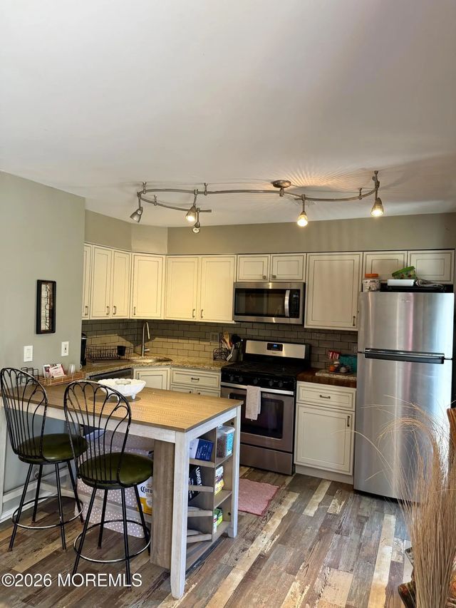 121 Joan Court 121, Jackson