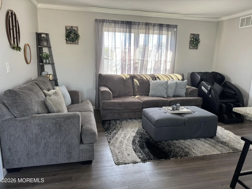 2 Campview Avenue, Keansburg