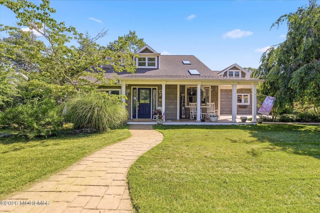 510 Lakeside Drive N, Forked River