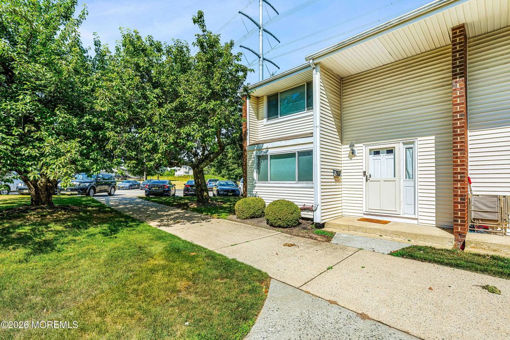 1 Quincy Circle, Dayton