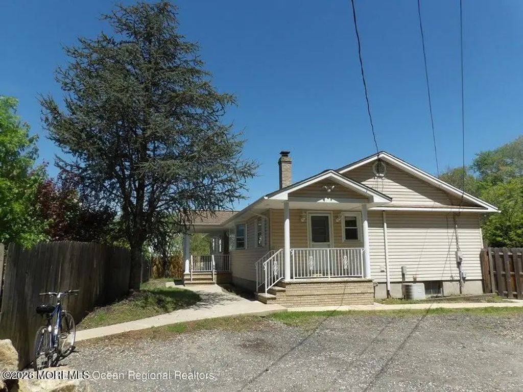 1477 Route 9, Howell