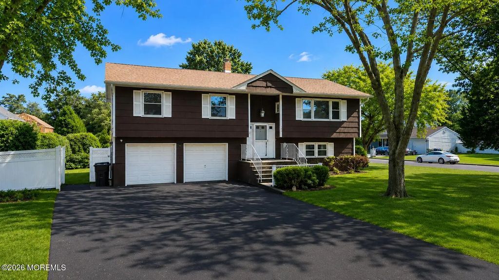 708 Auth Avenue, Oakhurst