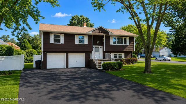 708 Auth Avenue, Oakhurst