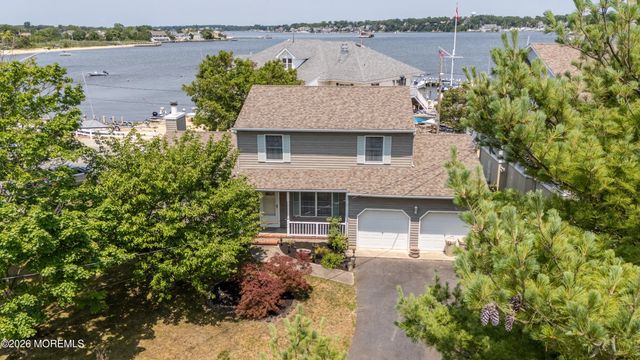 1 E Avalon Avenue, Ocean Gate