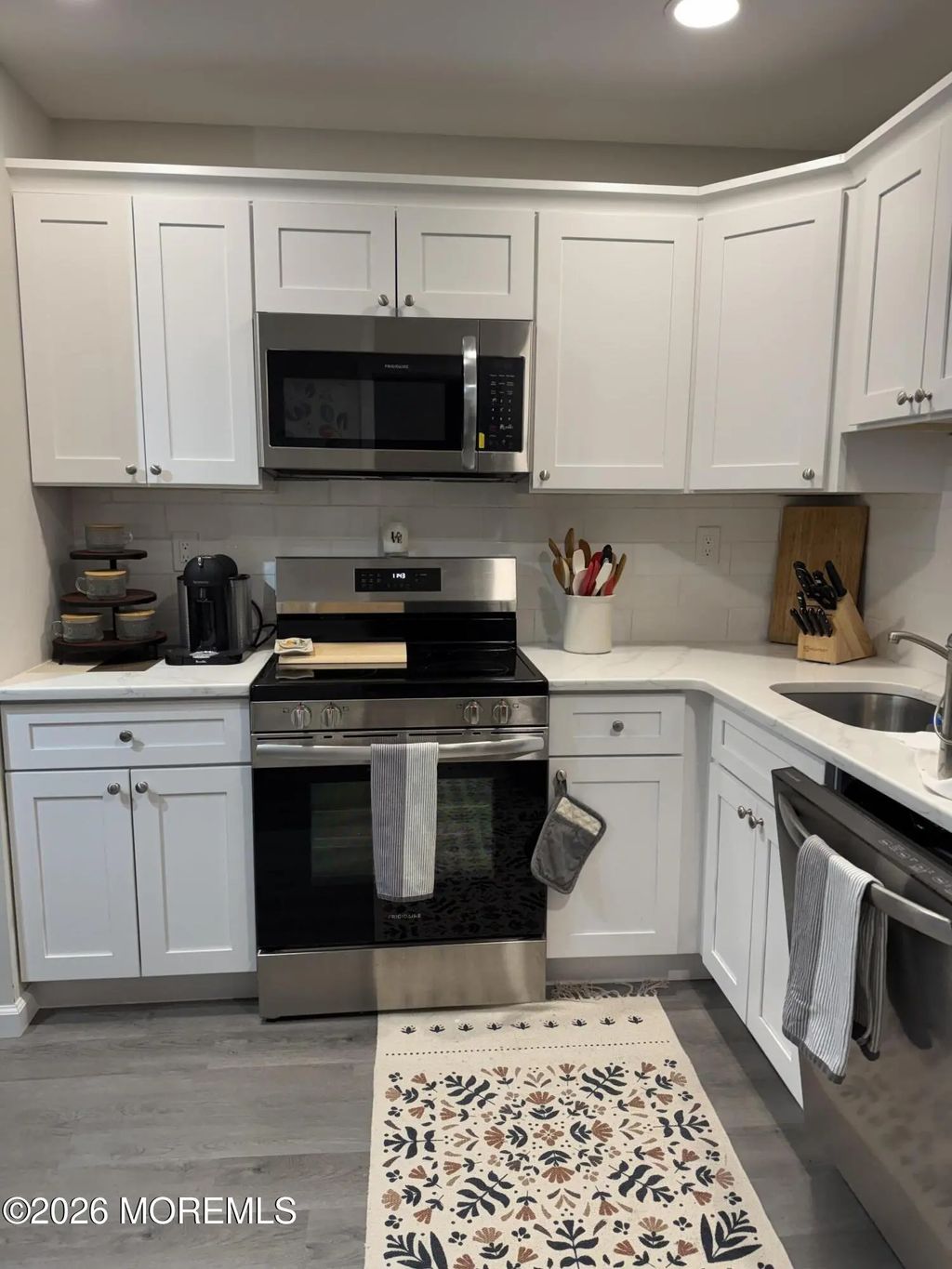 105 W Amberly Drive W G, Manalapan