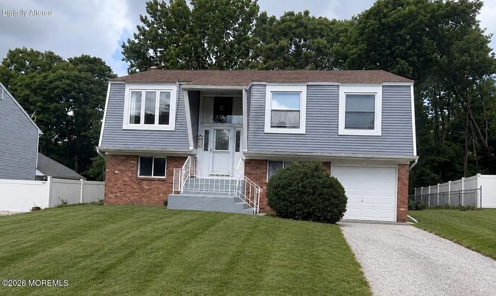 80 Bowline Street, Barnegat
