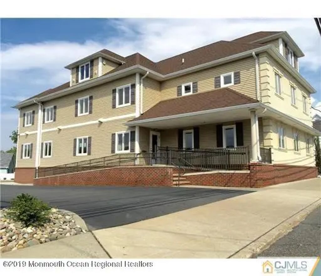 190 Pulaski Avenue D, Sayreville Boro