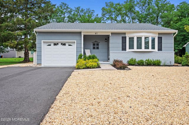 87 Eton Road, Toms River