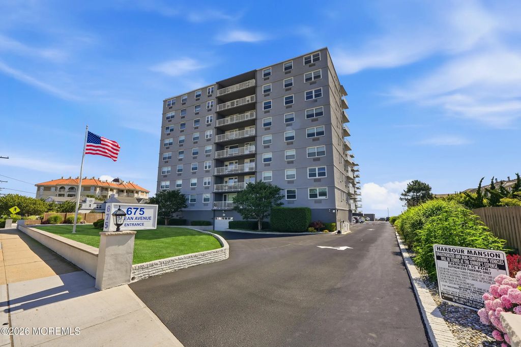 675 Ocean Avenue N 2f, Long Branch