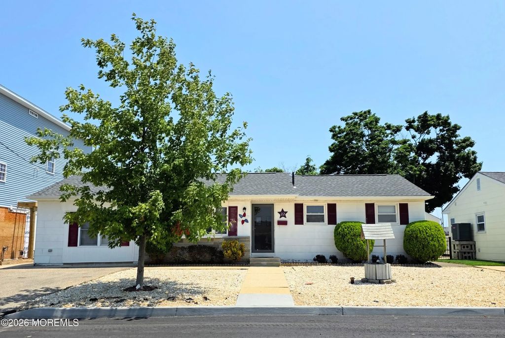 22 N Forecastle Drive, Little Egg Harbor