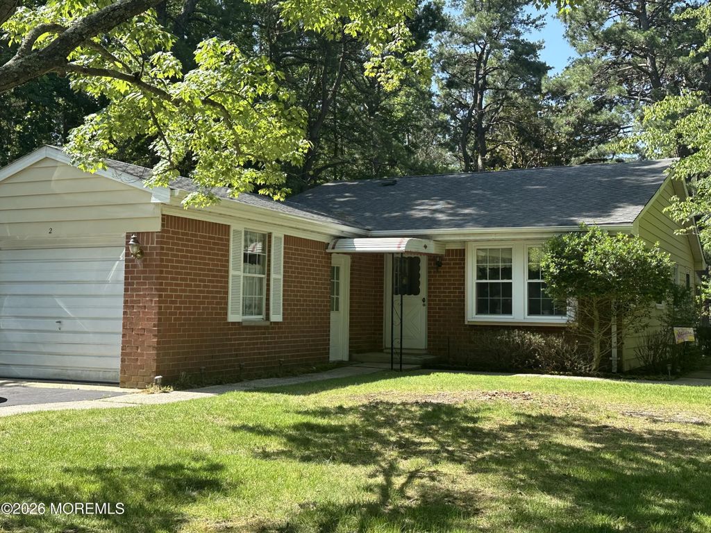2 Concord Lane, Whiting