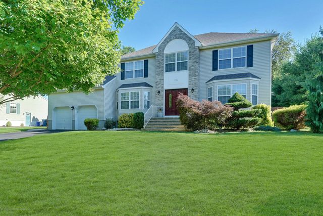 786 Applewood Court, Jackson
