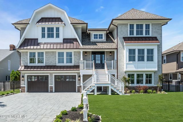 275 Curtis Point Drive, Mantoloking