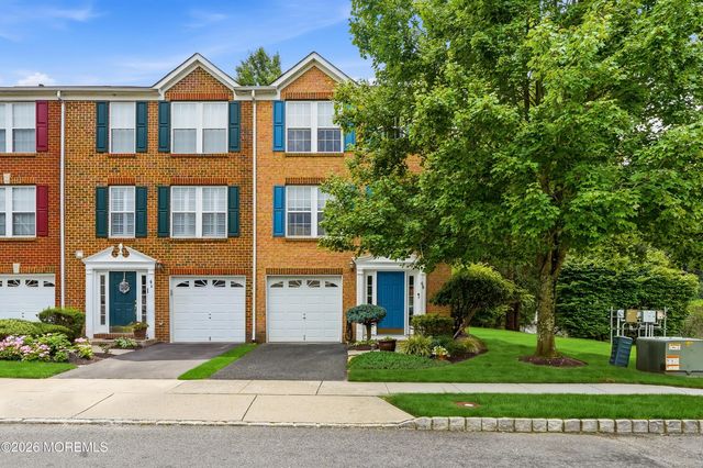 69 Saxton Road, Farmingdale