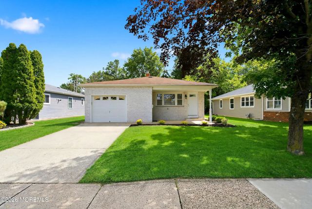 778 Jamaica Boulevard, Toms River