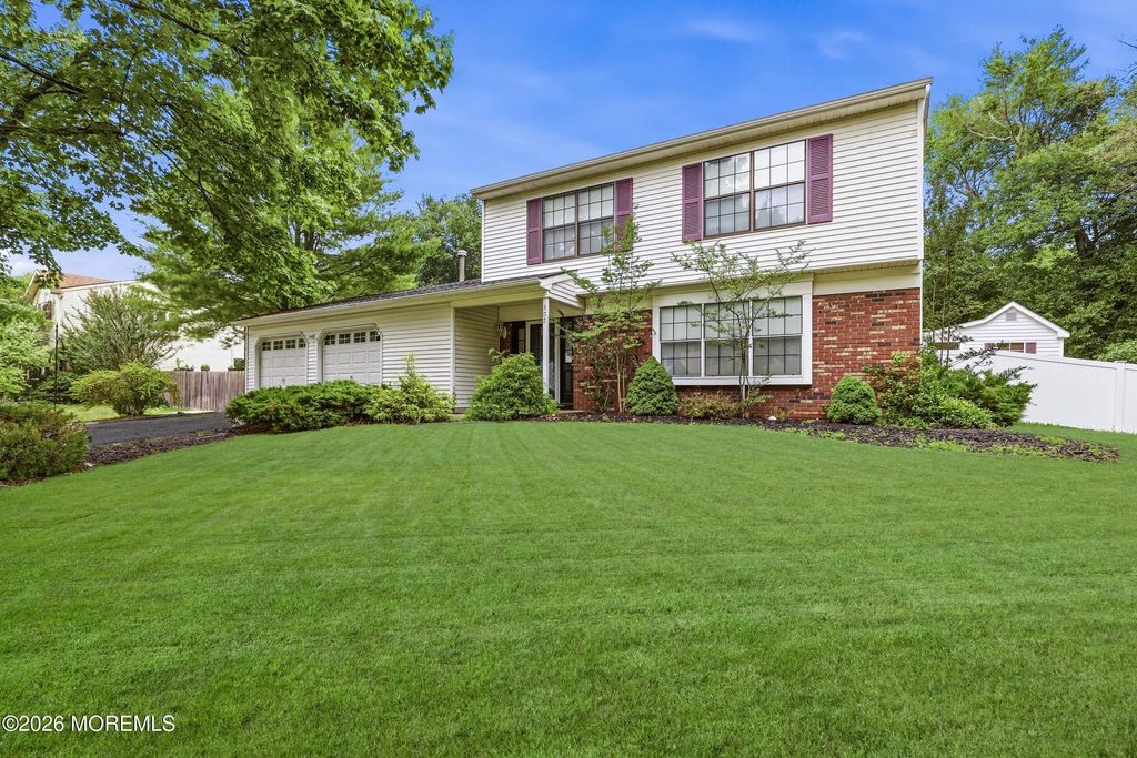 302 Princeton Drive, Howell