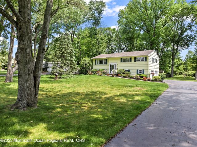 94 Leedsville Drive, Lincroft