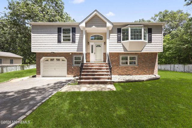333 Green Street, Old Bridge