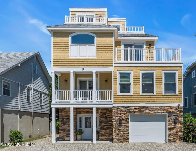 5 Shrewsbury Way, Sea Bright