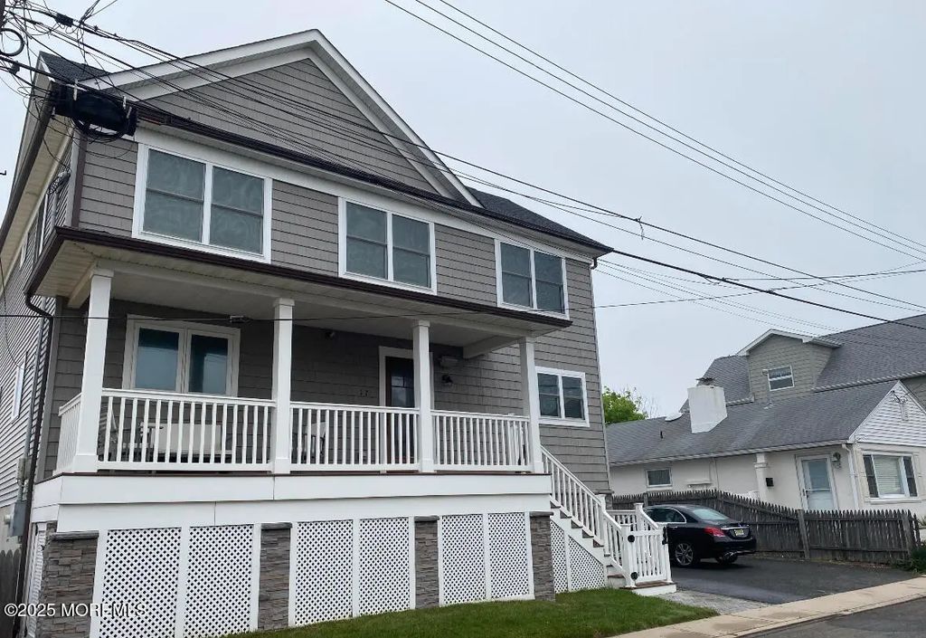 17 Via Ripa Way, Sea Bright