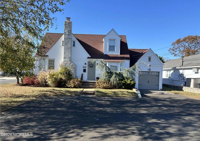 1527 Beaver Dam Road, Point Pleasant