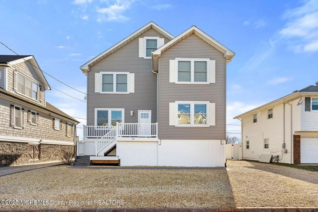 32 Niblick Street, Point Pleasant Beach