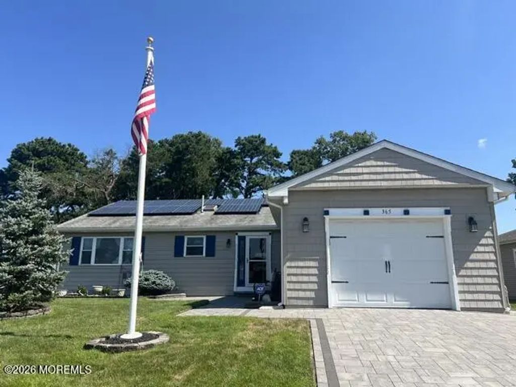 365 Port Royal Drive, Toms River