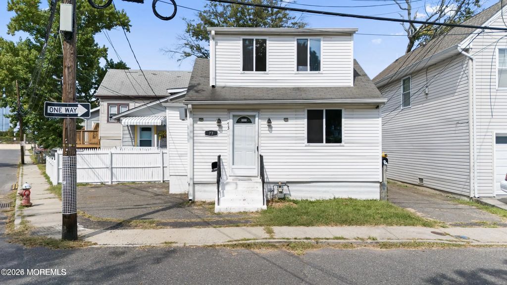 73 Oak Street, Keansburg