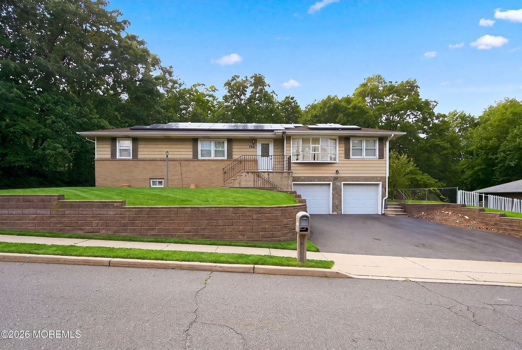 766 Bennetts Mills Road, Jackson
