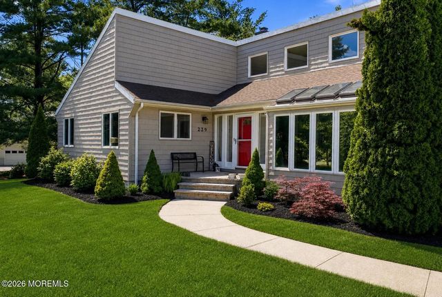229 Lambertson Road, Matawan