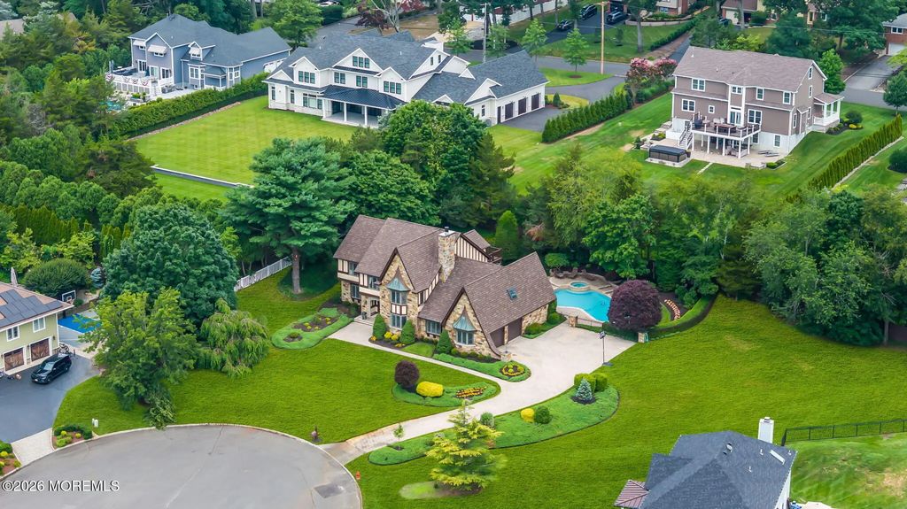 2520 Autumn Drive, Manasquan