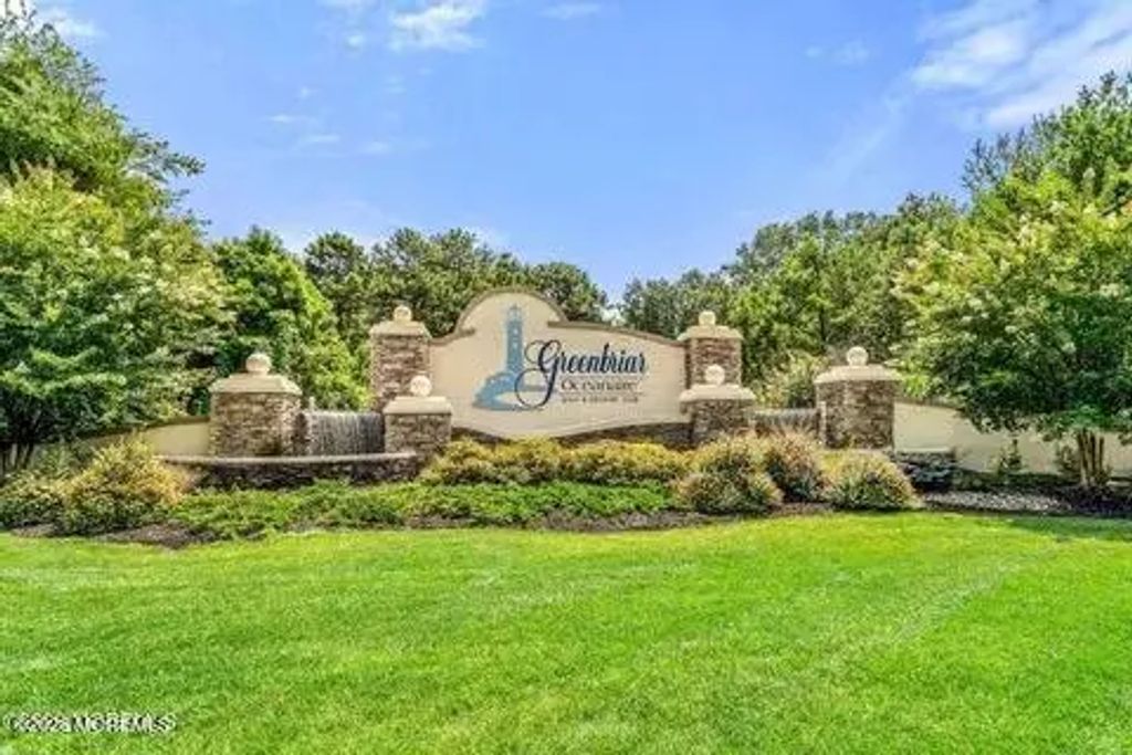16 Deal Lane, Waretown