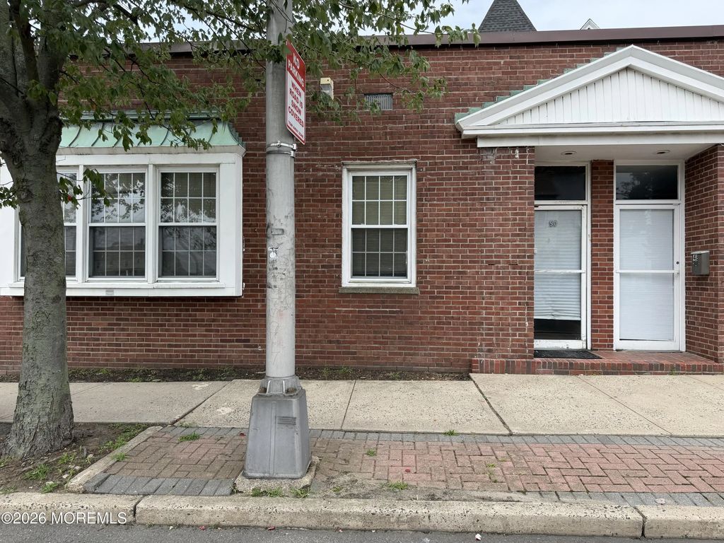 50 Memorial Parkway, Long Branch