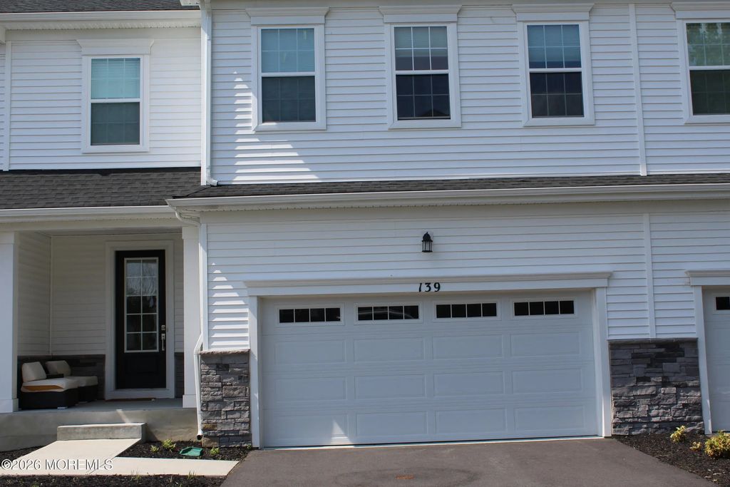 139 Woolley Court, Oakhurst